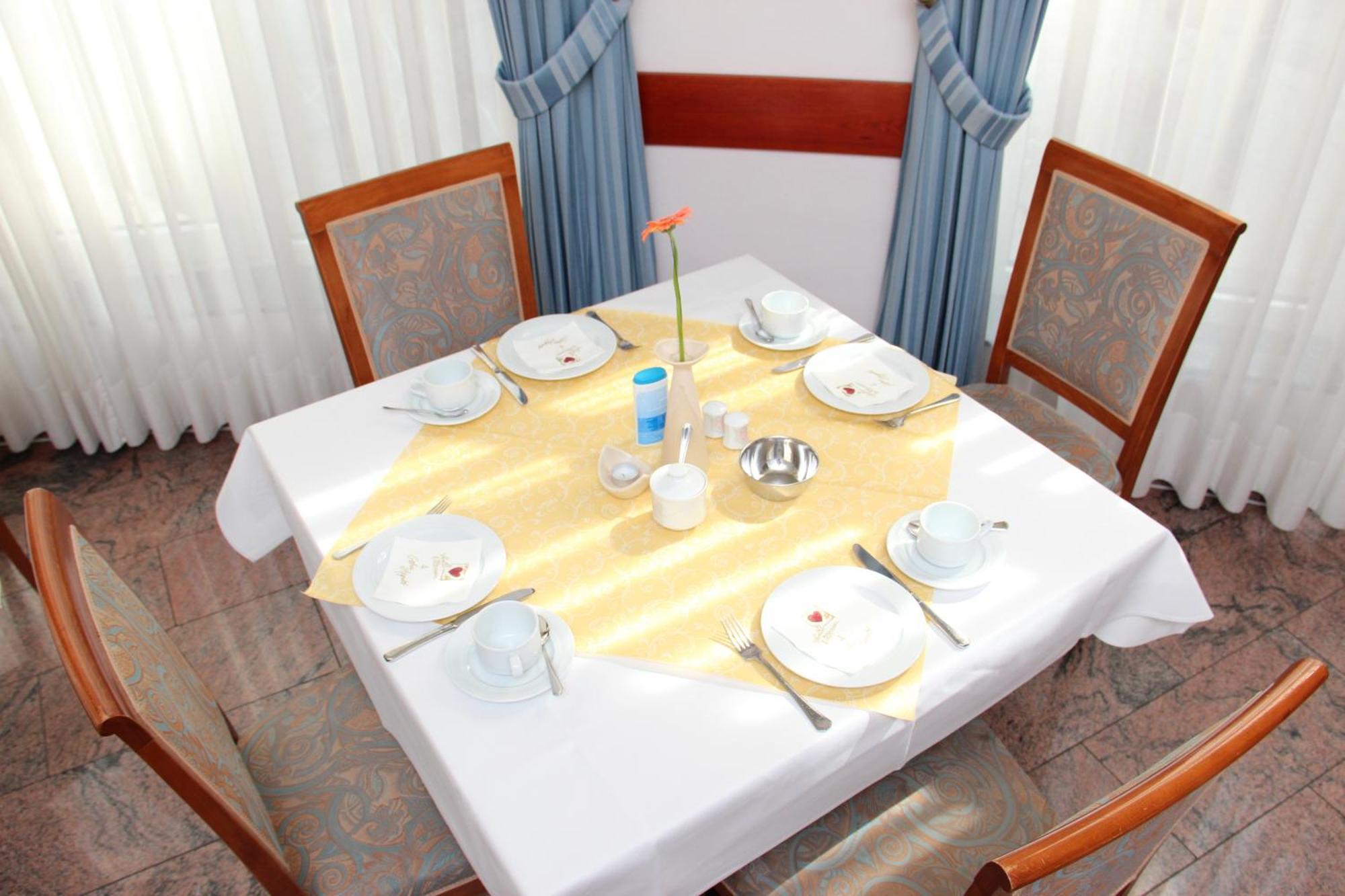 Hotel Ascania 阿舍尔斯莱本 外观 照片