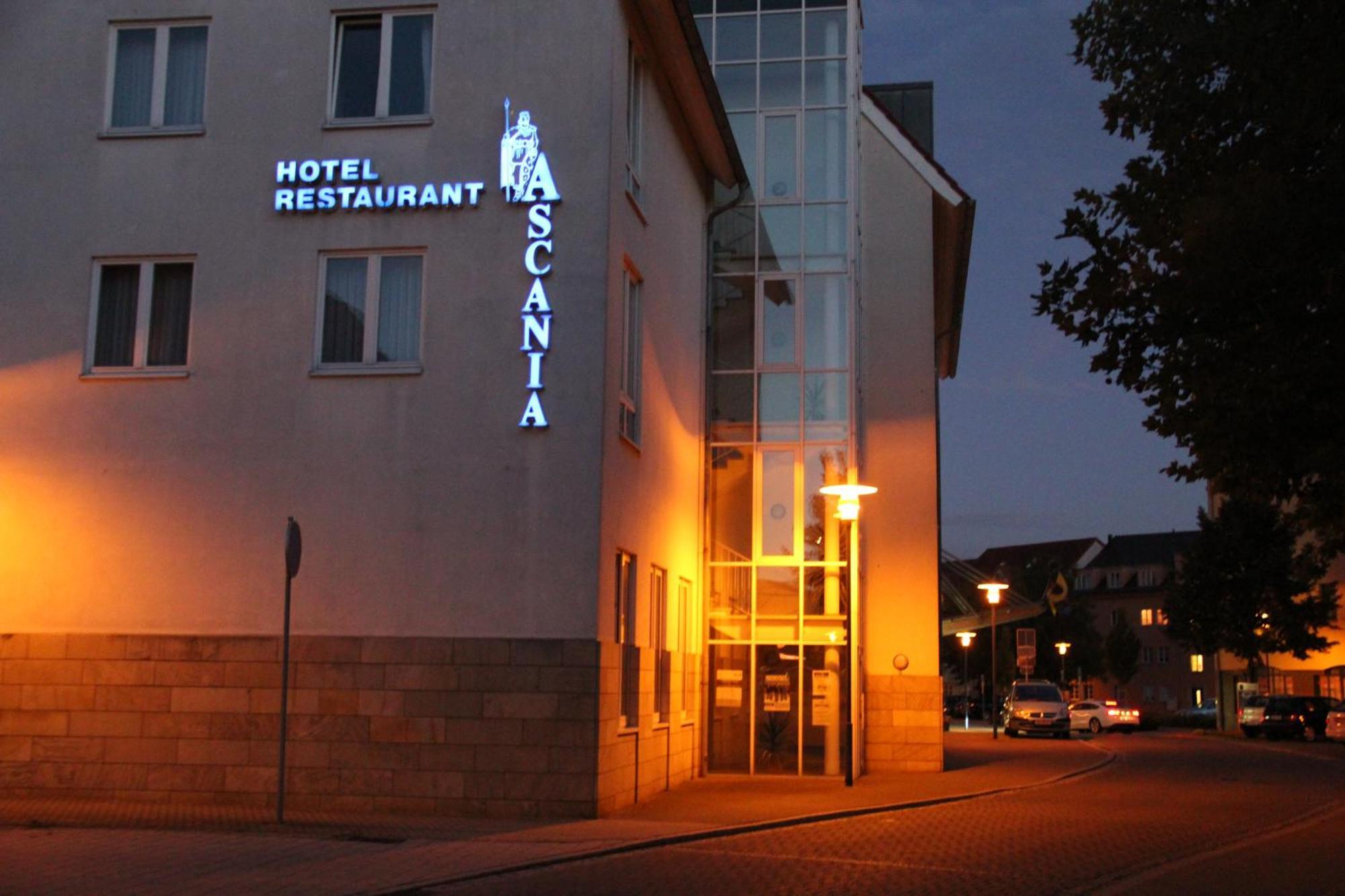 Hotel Ascania 阿舍尔斯莱本 外观 照片