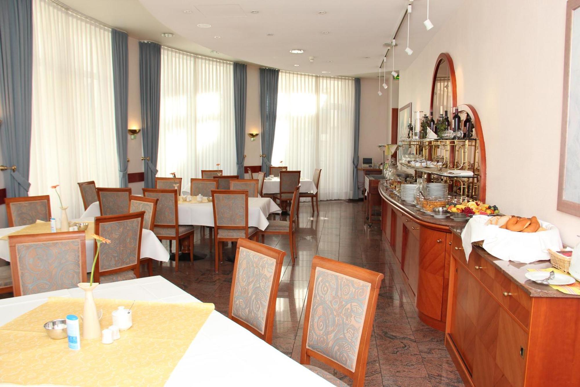 Hotel Ascania 阿舍尔斯莱本 外观 照片