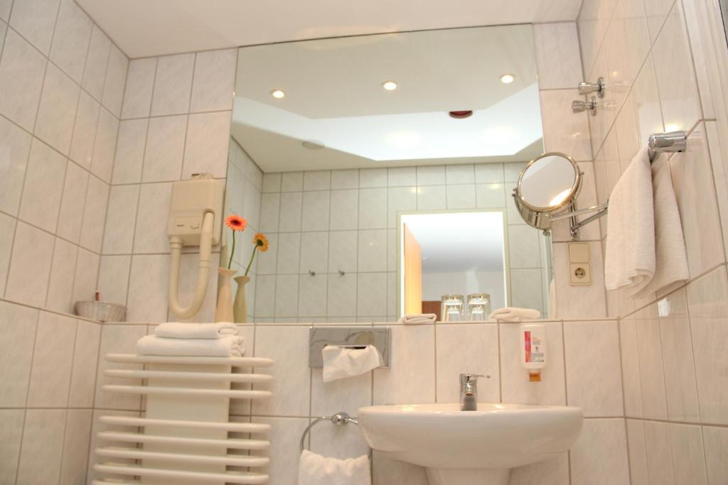 Hotel Ascania 阿舍尔斯莱本 客房 照片